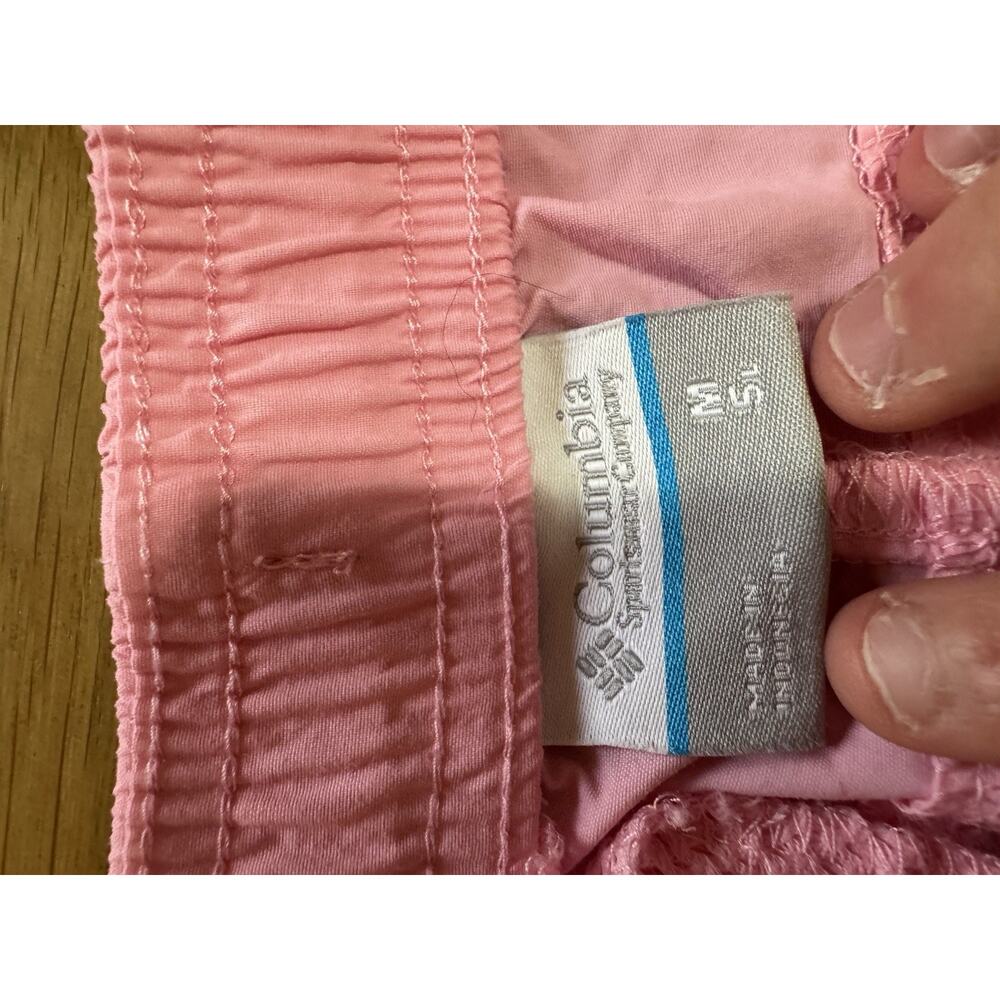 Columbia Women Size Medium Pink Pull On Athletic Shorts Nylon Preppy Athleisure - Picture 3 of 15